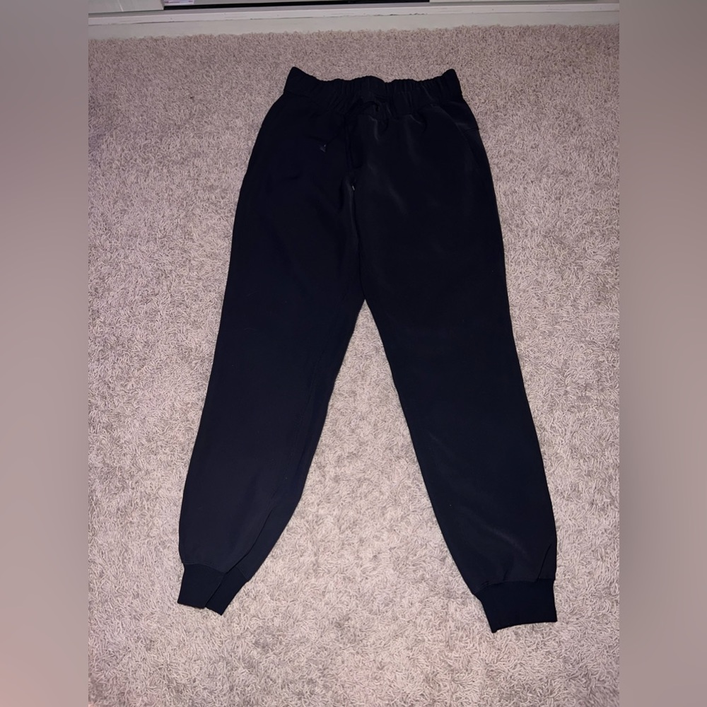 Lululemon joggers